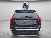 2025 Volvo XC90 B5 Core