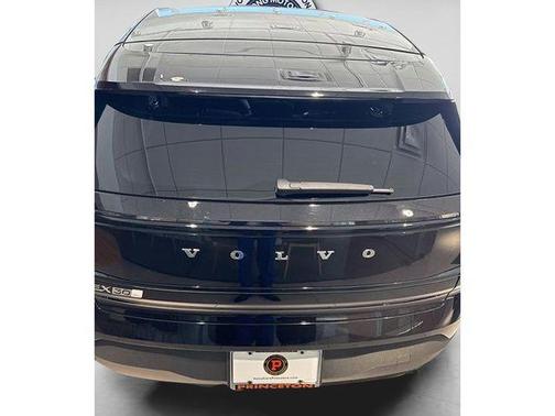 Onyx Black Metallic 2026 Volvo EX30 Twin Motor Ultra
