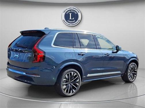 2026 Volvo XC90 B6 Ultra 7-Seater