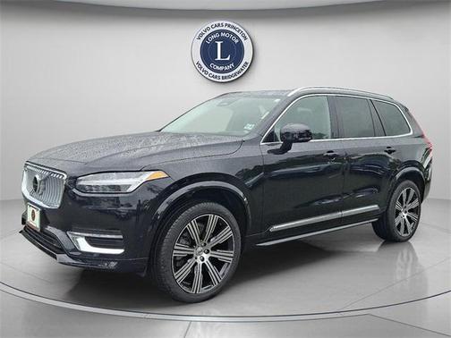 2025 Volvo XC90 B6 Ultra