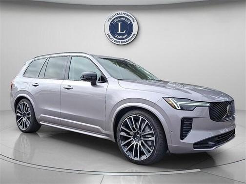 2026 Volvo XC90 B6 Ultra Dark Theme 7-Seater