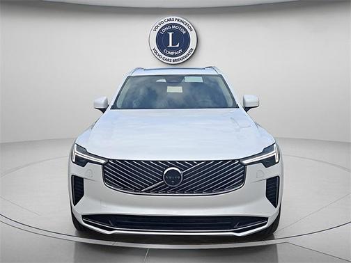 2025 Volvo XC90 B6 Plus 7-Seater