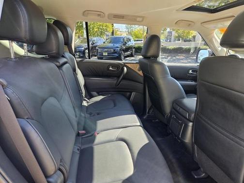 2022 Nissan Armada SL 4WD