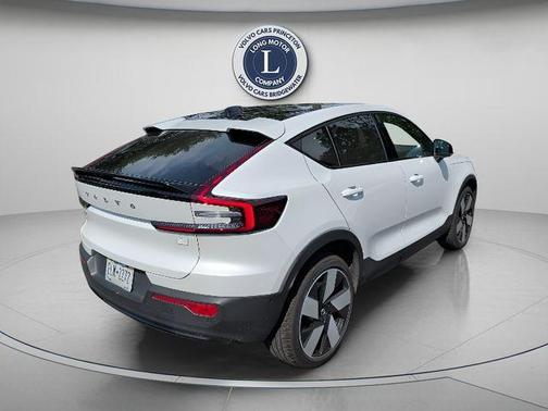 Crystal White 2023 Volvo C40 Recharge Pure Electric Twin Ultimate