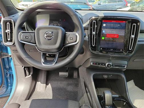2024 Volvo C40 Recharge Pure Electric Twin Plus