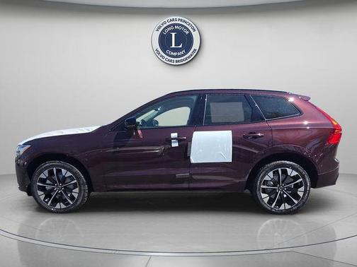 Mulberry 2026 Volvo XC60 B5 Plus