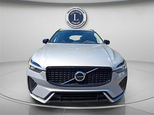 2025 Volvo XC60 Plus