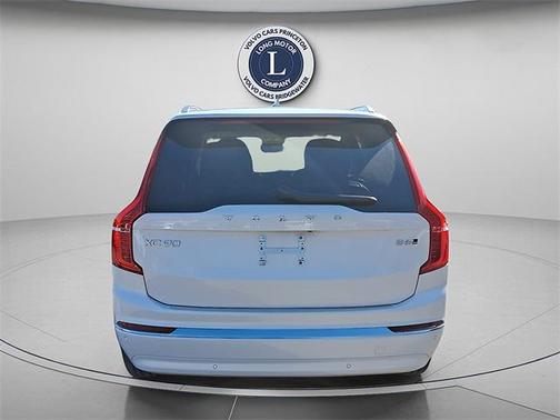 2025 Volvo XC90 Plus