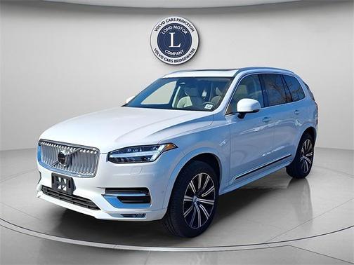 2025 Volvo XC90 Plus