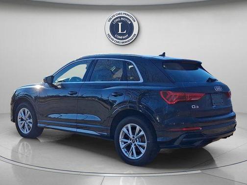 2021 Audi Q3 45 S line Premium