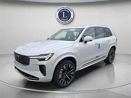 2025 Volvo XC90 Plug-In Hybrid T8 Plus 7-Seater