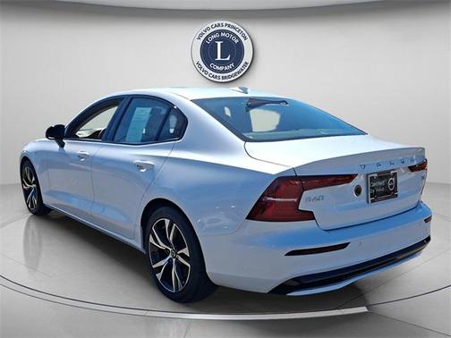 2025 Volvo S60 B5 Core