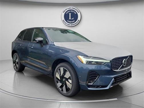 2025 Volvo XC60 Plug-In Hybrid Plus