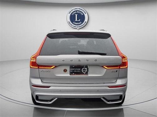 2025 Volvo XC60 B5 Plus
