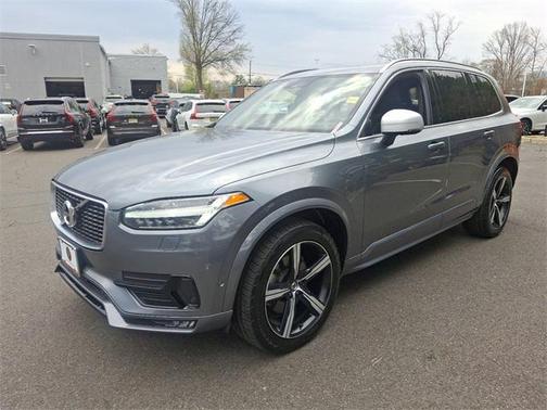 2019 Volvo XC90 T6 R-Design