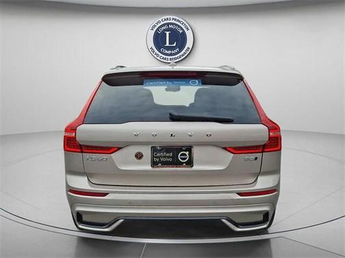 2025 Volvo XC60 B5 Plus