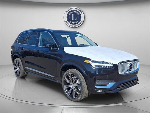 2025 Volvo XC90 B6 Ultra