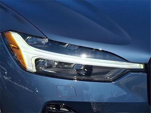 2026 Volvo XC60 Plug-In Hybrid T8 Ultra