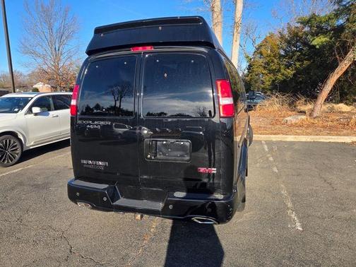 2023 GMC Savana 2500 Work Van