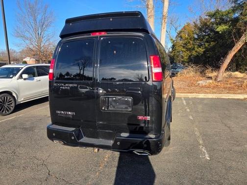 2023 GMC Savana 2500 Work Van