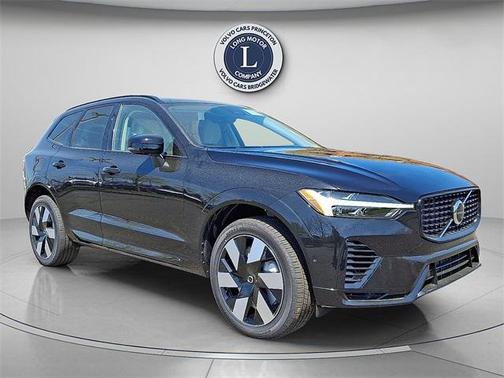 2025 Volvo XC60 Plug-In Hybrid T8 Plus