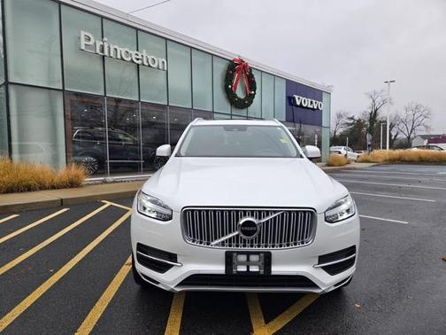 2016 Volvo XC90 Hybrid T8 Inscription