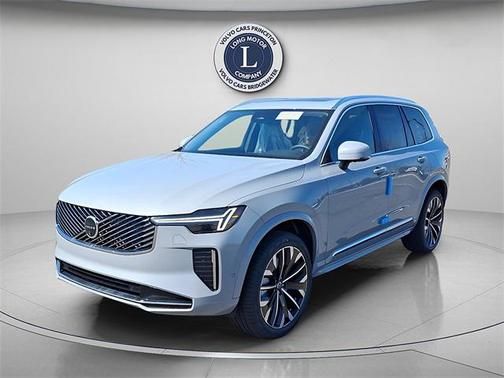 2025 Volvo XC90 B5 Plus 7-Seater