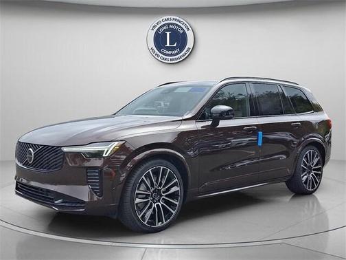 2026 Volvo XC90 B6 Ultra Dark Theme 7-Seater