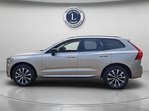 2025 Volvo XC60 B5 Plus