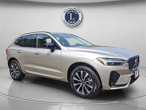 2025 Volvo XC60 B5 Plus