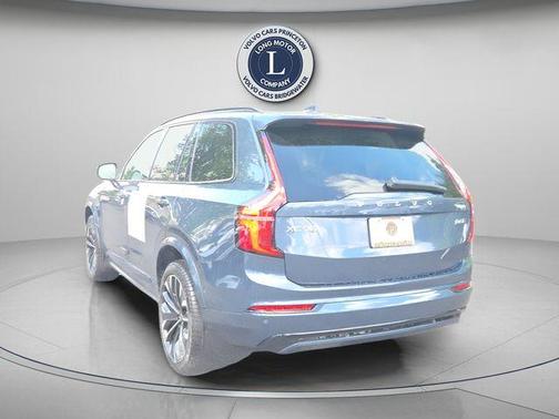 Denim Blue Metallic 2026 Volvo XC90 B6 Ultra Dark Theme 6-Seater