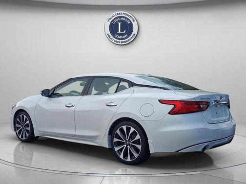 2017 Nissan Maxima 3.5 SR