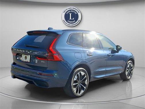 2026 Volvo XC60 B5 Plus