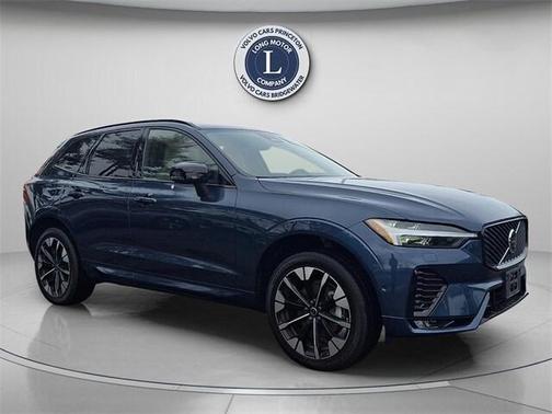 2026 Volvo XC60 B5 Plus