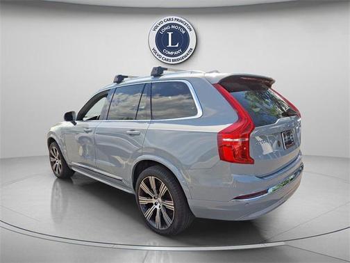 2024 Volvo XC90 Recharge Plug-In Hybrid T8 Ultimate Bright Theme 7-Seater