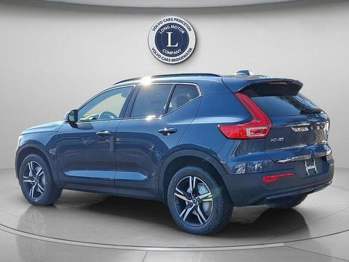 Denim Blue 2026 Volvo XC40 B5 Core