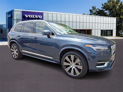 2024 Volvo XC90 Recharge Plug-In Hybrid T8 Ultimate 6-Seater
