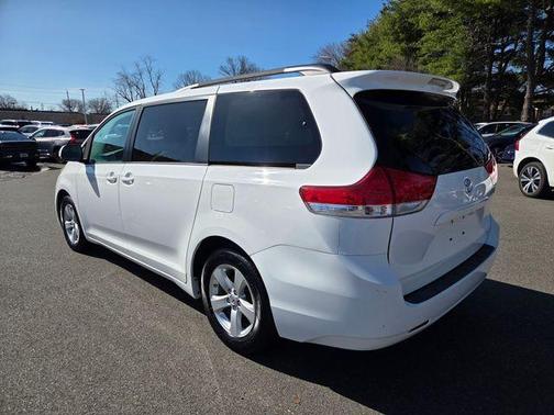 2014 Toyota Sienna L