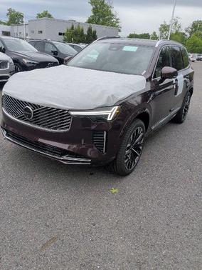 Red Metallic 2026 Volvo XC90 Plug-In Hybrid T8 Ultra 6-Seater