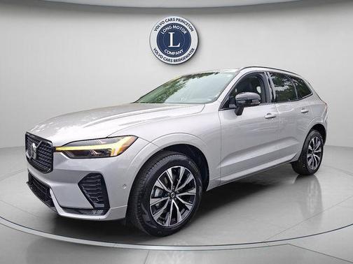 2025 Volvo XC60 B5 Plus