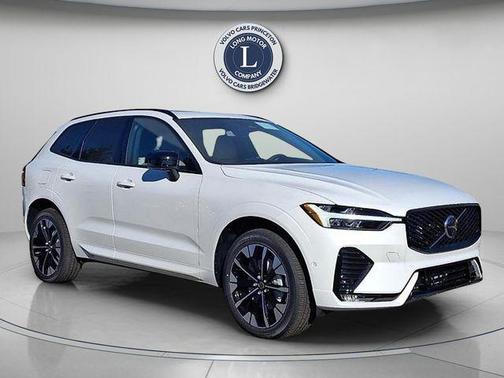 2026 Volvo XC60 B5 Plus