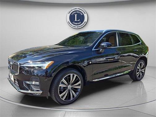 2022 Volvo XC60 B5 Inscription