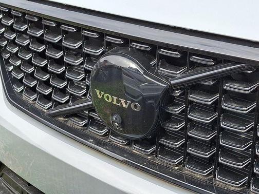 Gray Metallic 2026 Volvo XC40 B5 Ultra Black Edition