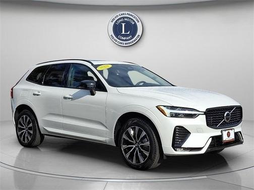 2025 Volvo XC60 B5 Core
