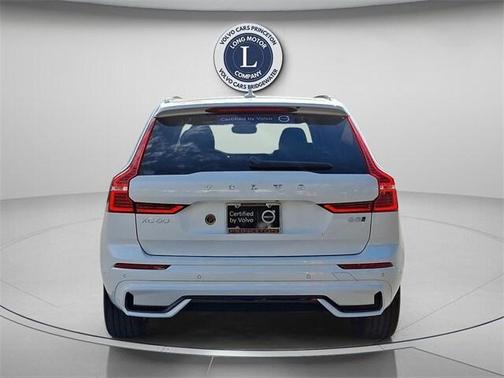 2025 Volvo XC60 B5 Plus