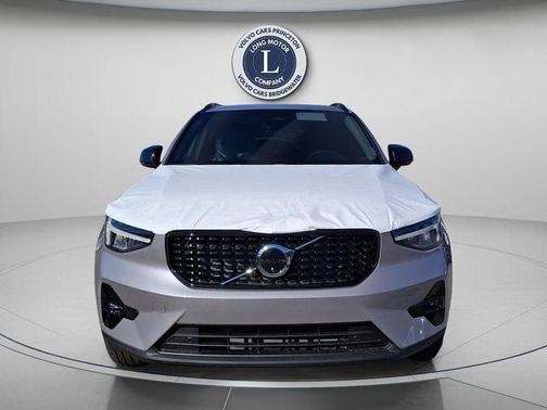 Aurora Blue 2026 Volvo XC40 B5 Plus