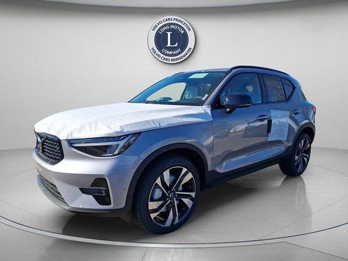 Aurora Blue 2026 Volvo XC40 B5 Plus