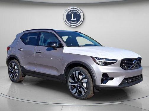 Aurora Blue 2026 Volvo XC40 B5 Plus