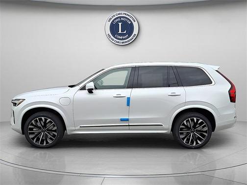 2025 Volvo XC90 Plug-In Hybrid T8 Ultra 7-Seater