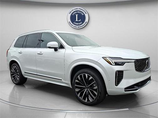 2025 Volvo XC90 Plug-In Hybrid T8 Ultra 7-Seater